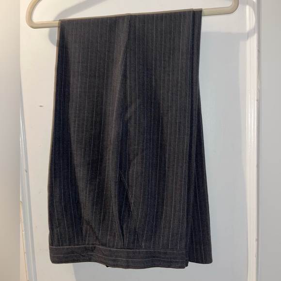 S.C. Basics women’s grey pinstripe dress slacks size 12 - Picture 2 of 6